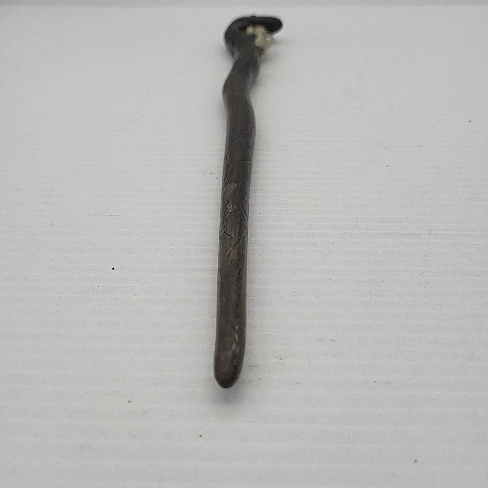 Universal Studios Wizarding World of Harry Potter Death Eater Skull Swirl Wand